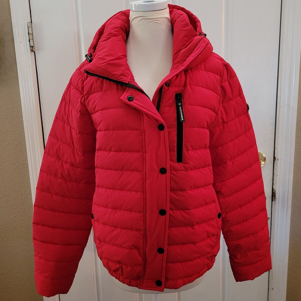 Women's BCBG Maxazria Puffer Jacket Hooded Hood Red Size Medium Designer